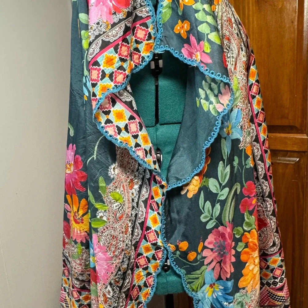 Johnny Was 100% Silk Magdalene Poncho - Size XL - Picture 7 of 16